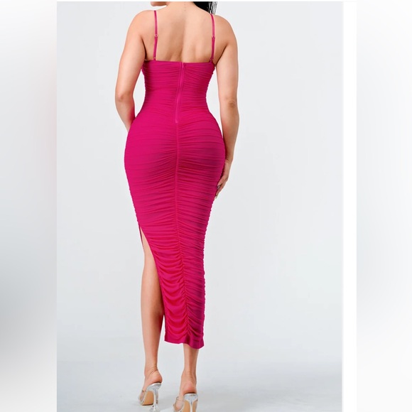 Elegant Pink Ruched Dress - Picture 2 of 4